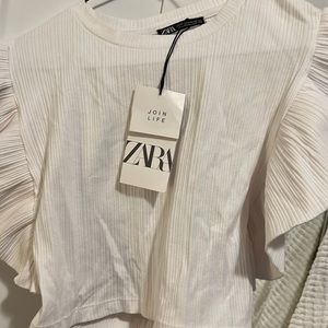 Open back Zara white top